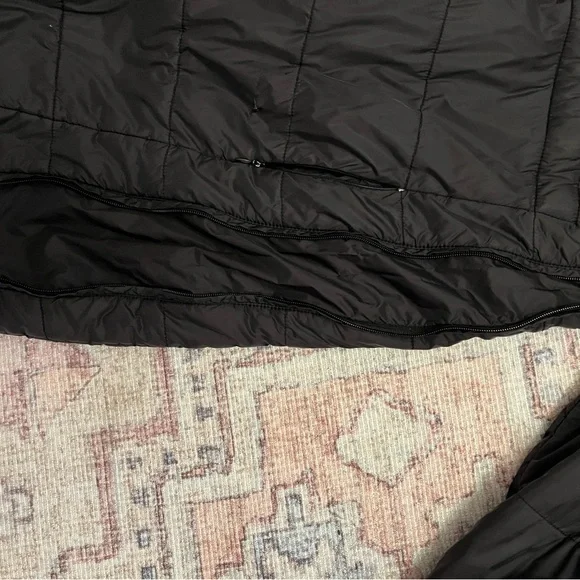 GAP Black Puffer Jacket - Picture 4 of 5